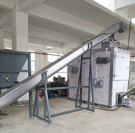 江蘇東岳藥業(yè)污泥低溫干化機應用